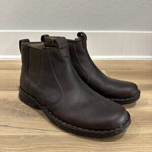 Clarks Topton Chelsea Brown Leather Boots Mens Size 9.5M Ankle Boots Round Toe